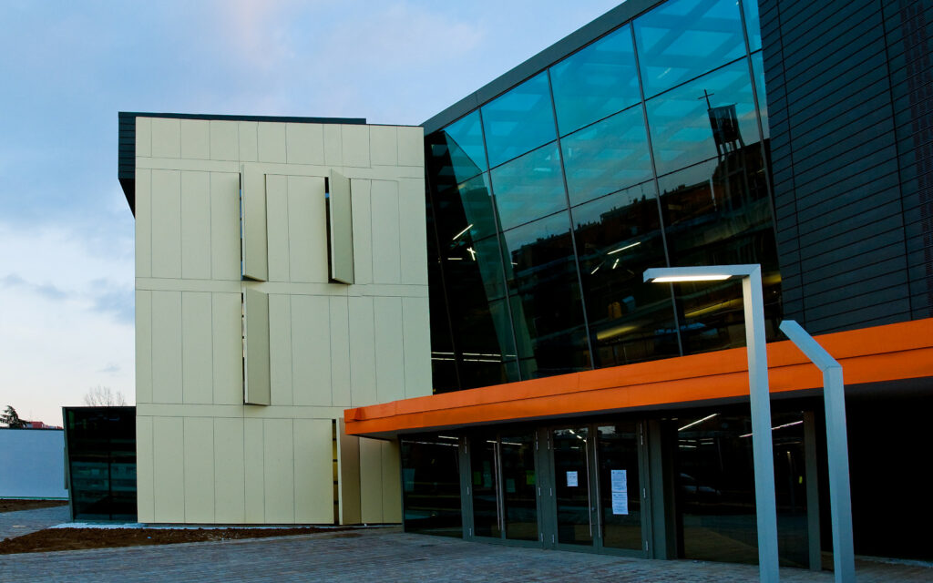 Manfroni Engineering Workshop