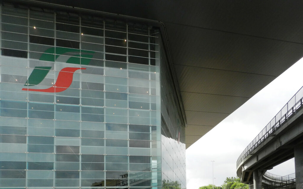 Manfroni Engineering Workshop